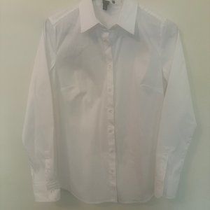 Ann Taylor White Button down blouse